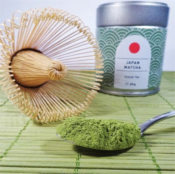 【賃貸OK】衣類ラックで植物を吊るす裏技！たった20ドルでできる方法